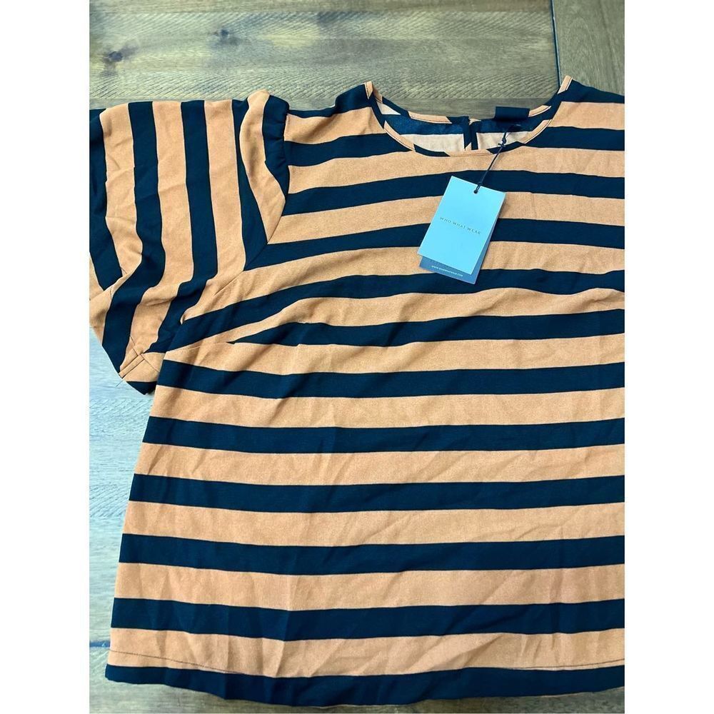 NWT - womens tan and black striped blouse - Size 2XL